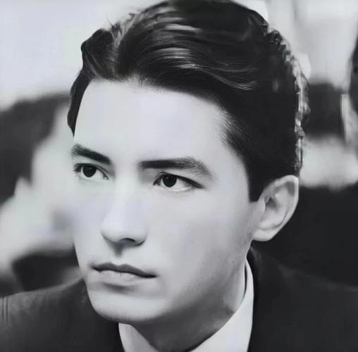 尊龙凯时官网：中东财团注资后，巴黎、纽卡斯尔的不同命运，尊龙 中国