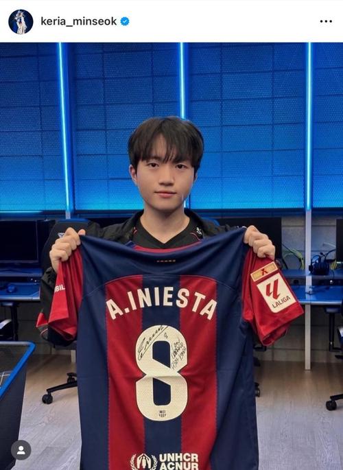 尊龙凯时官网：德甲双雄与英超豪门的频繁交易，背后原因何在？
