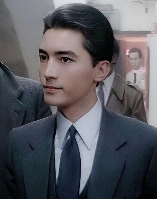 尊龙凯时人生就是博官网：足球球队多线作战的影响，尊龙体育直接访问