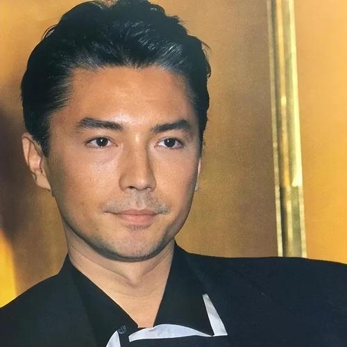 尊龙凯时人生就是博官网：女子摔跤项目战术与体能考验，尊龙eight is enough